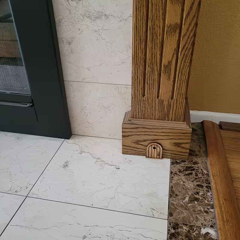 Funny 2D Wooden Mouse Door