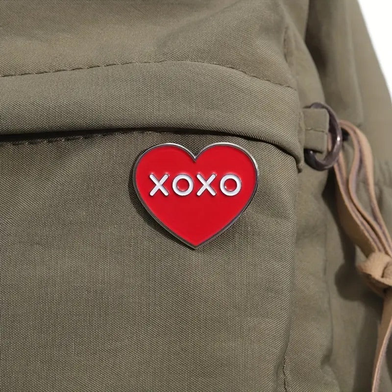 Xoxo Heart Pin Badge