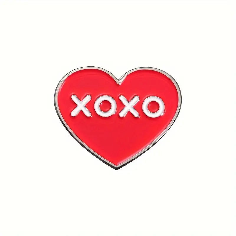 Xoxo Heart Pin Badge